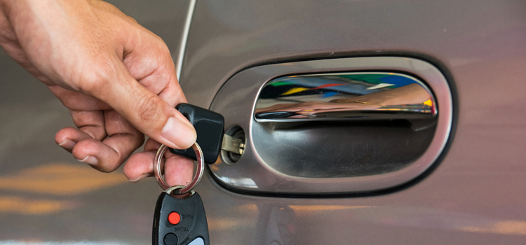 Car door lock repair in Agoura Hills